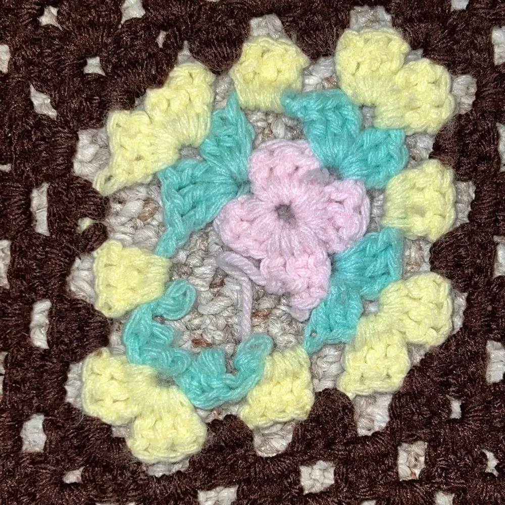 Vintage Handmade Brown Multicolor Granny Square Crochet Blanket Throw Afgan EUC